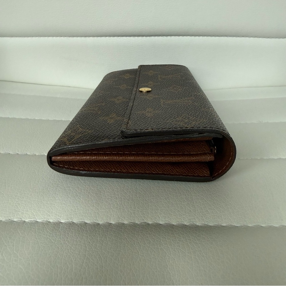 Louis Vuitton Sarah Monogram Long Wallet - Picture 6 of 13
